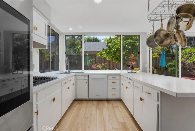 4612 Green Tree, Irvine, CA 92612
