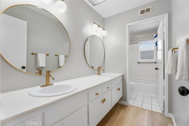 4612 Green Tree, Irvine, CA 92612