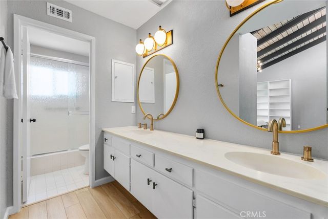 4612 Green Tree, Irvine, CA 92612