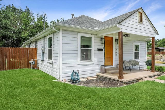 1200 Lela Street, Mckinney, TX 75069