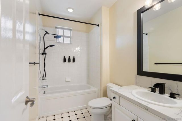 2785 E Bainbridge, San Diego, CA 92106