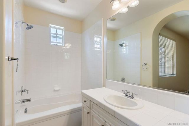 2785 E Bainbridge, San Diego, CA 92106