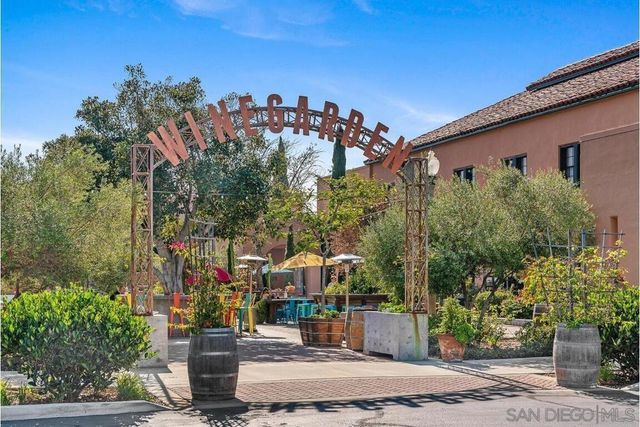 2785 E Bainbridge, San Diego, CA 92106