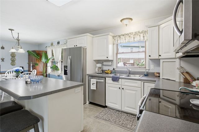 104 Beaty Creek Court, Walhalla, SC 29691