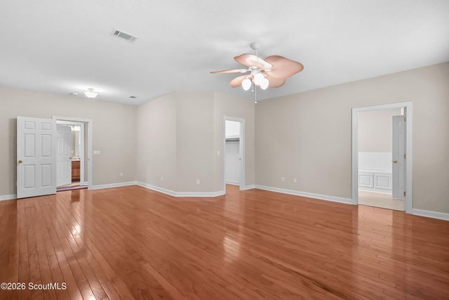 5560 Tara Rd, Waycross, GA 31503