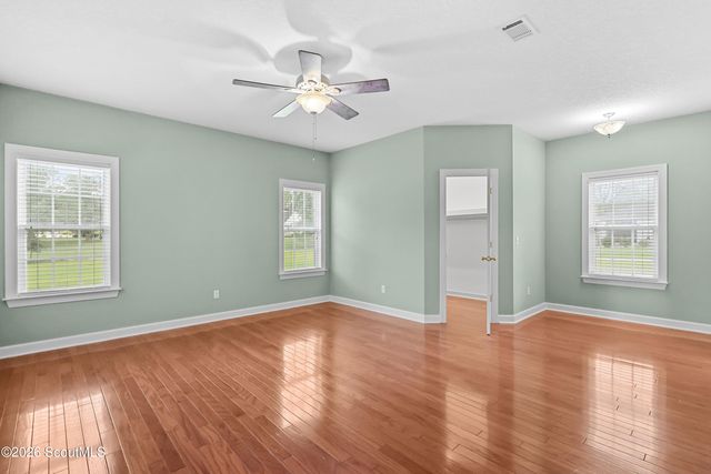 5560 Tara Rd, Waycross, GA 31503