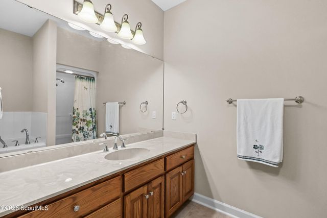 5560 Tara Rd, Waycross, GA 31503