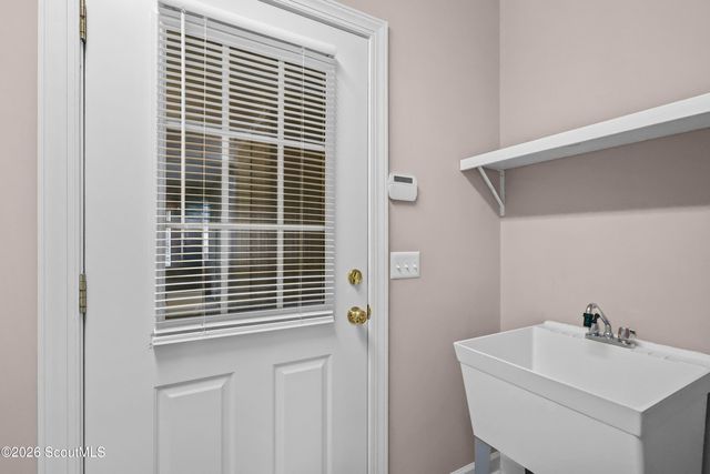 5560 Tara Rd, Waycross, GA 31503