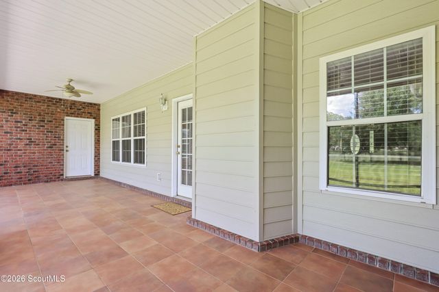 5560 Tara Rd, Waycross, GA 31503