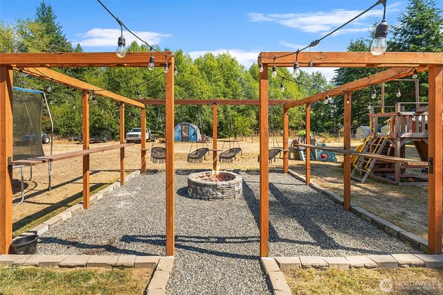 3680 Birch Terrace Drive, Custer, WA 98240