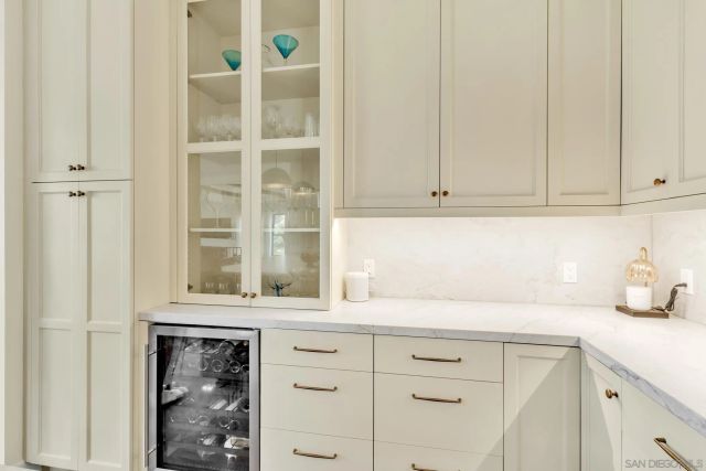 3345 Elliott St, San Diego, CA 92106