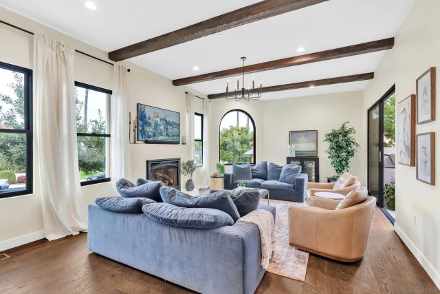 3345 Elliott St, San Diego, CA 92106