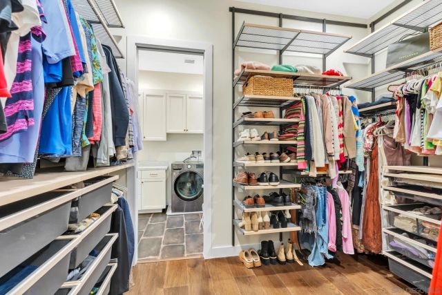 3345 Elliott St, San Diego, CA 92106