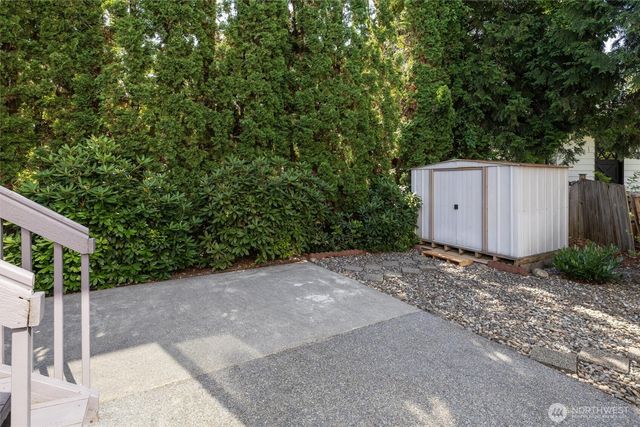 20532 121st Way SE, Kent, WA 98031