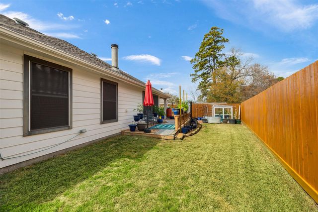 3721 Poets Court, Montgomery, TX 77356