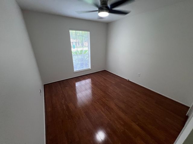 21 N Waxberry Road, The Woodlands, TX 77381