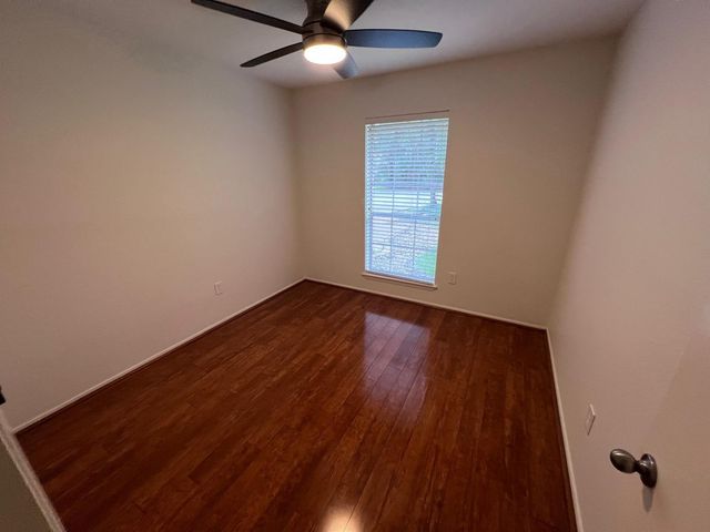 21 N Waxberry Road, The Woodlands, TX 77381