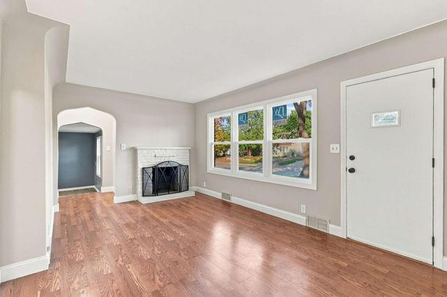 7312 Grand Avenue S, Richfield, MN 55423