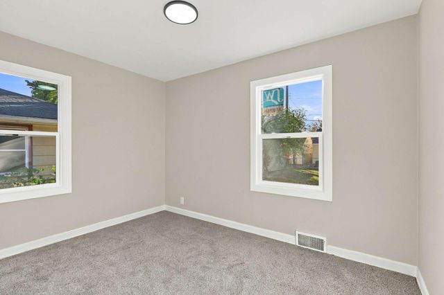 7312 Grand Avenue S, Richfield, MN 55423