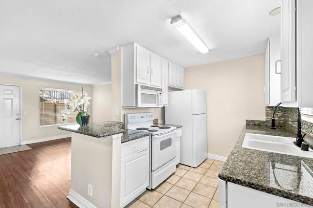 620 E Lexington Ave 13, El Cajon, CA 92020