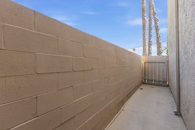 620 E Lexington Ave 13, El Cajon, CA 92020