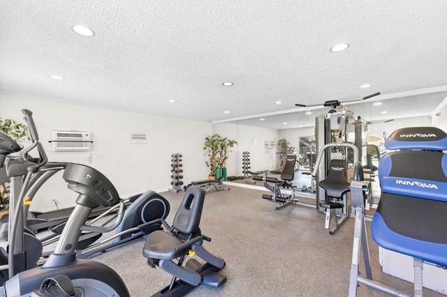 620 E Lexington Ave 13, El Cajon, CA 92020