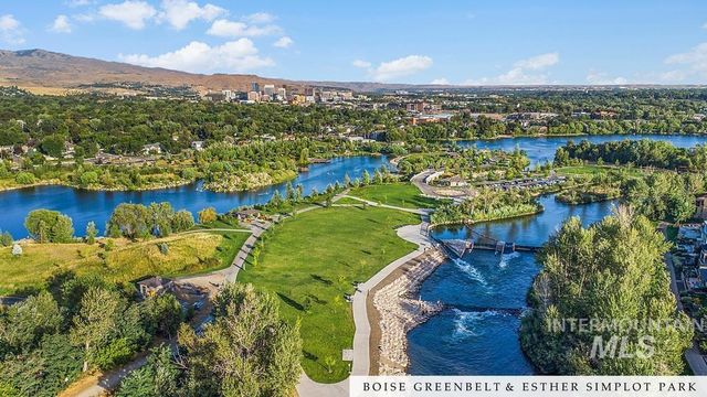 208 E 34th, Garden City, ID 83714