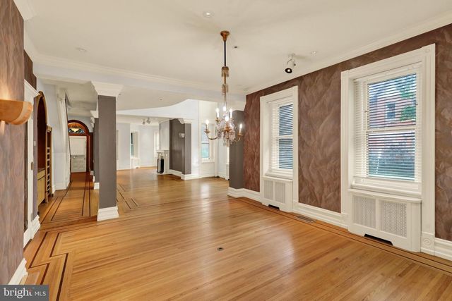 800 N 3RD ST, Reading, PA 19601
