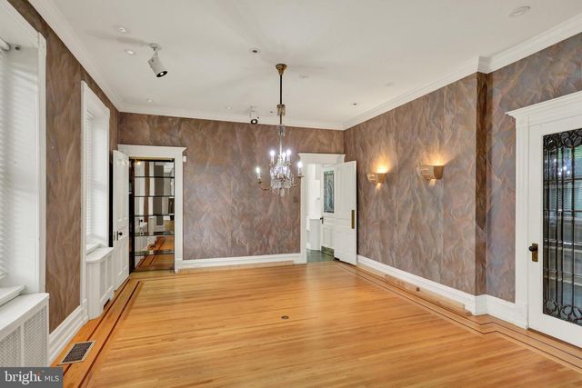 800 N 3RD ST, Reading, PA 19601