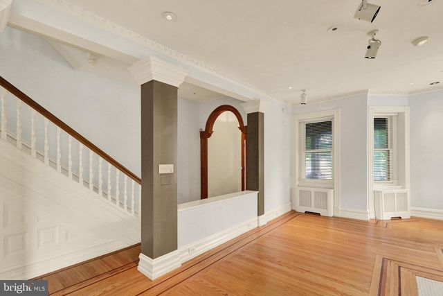 800 N 3RD ST, Reading, PA 19601