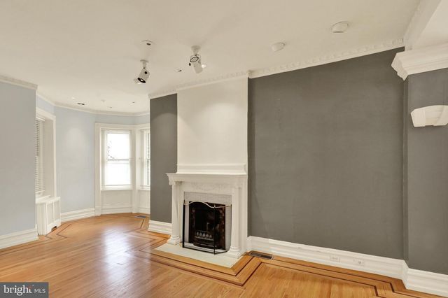 800 N 3RD ST, Reading, PA 19601