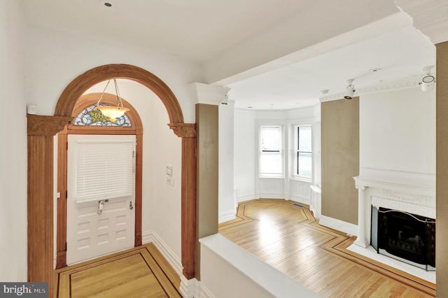 800 N 3RD ST, Reading, PA 19601