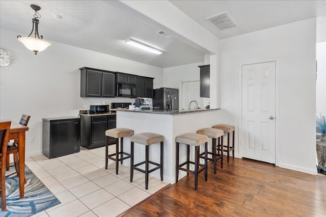 1106 Primrose Drive, Sanger, TX 76266