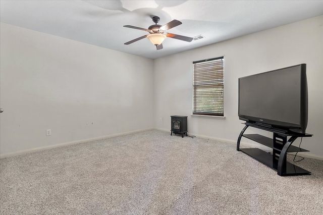 1106 Primrose Drive, Sanger, TX 76266