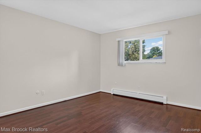 100 W Hickory Grove Road C6, Bloomfield Hills, MI 48304