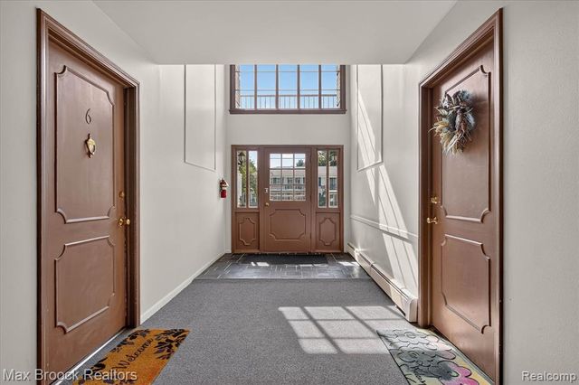 100 W Hickory Grove Road C6, Bloomfield Hills, MI 48304