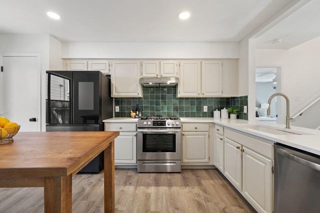 4304 Clarno DR, Austin, TX 78749