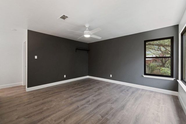 4304 Clarno DR, Austin, TX 78749