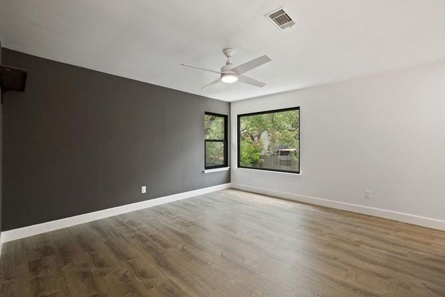 4304 Clarno DR, Austin, TX 78749