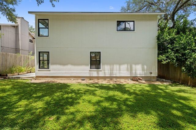 4304 Clarno DR, Austin, TX 78749