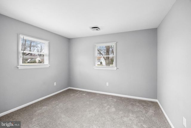 68 JANEWAY AVE, Moorestown, NJ 08057