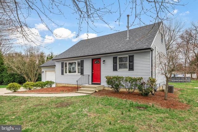 68 JANEWAY AVE, Moorestown, NJ 08057