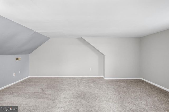 68 JANEWAY AVE, Moorestown, NJ 08057