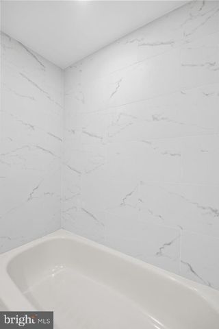 68 JANEWAY AVE, Moorestown, NJ 08057