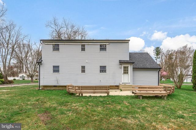 68 JANEWAY AVE, Moorestown, NJ 08057