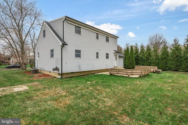 68 JANEWAY AVE, Moorestown, NJ 08057