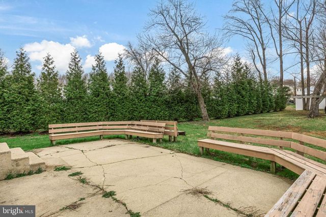 68 JANEWAY AVE, Moorestown, NJ 08057