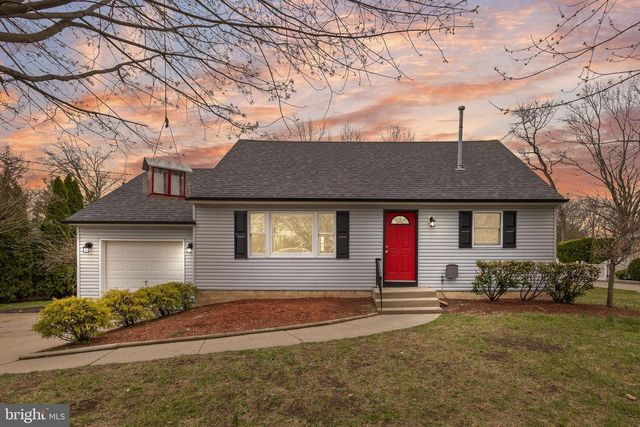 68 JANEWAY AVE, Moorestown, NJ 08057