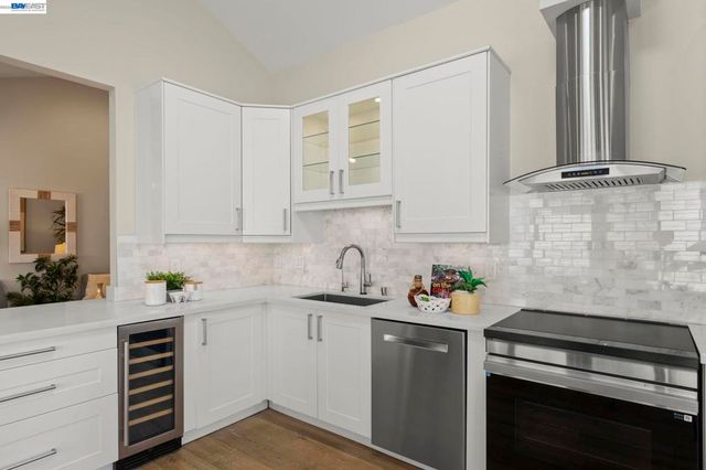 5167 Ipswich Ct, Newark, CA 94560