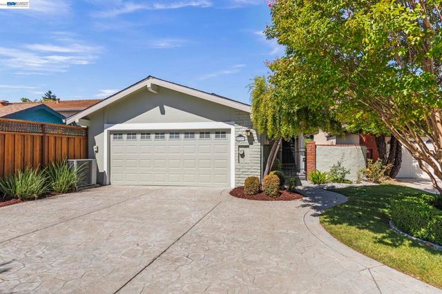 5167 Ipswich Ct, Newark, CA 94560